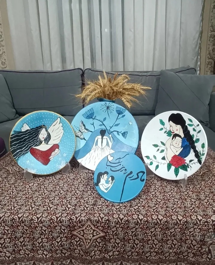 مجموعه بشقاب سفالی دیوارکوب مخصوص روز مادر